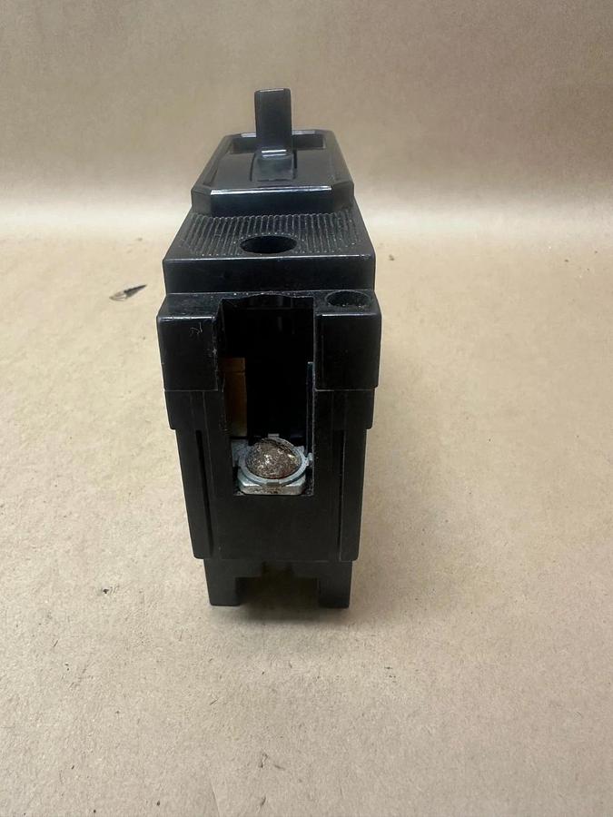 Used I.T.E. EE1-H020 20A 1 Pole Circuit Breaker