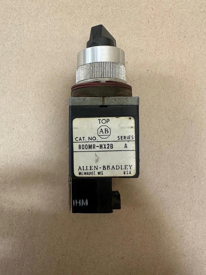 Used Allen Bradley 800MR-HX2B Industrial Control System w/ 800M-XA Contact Block