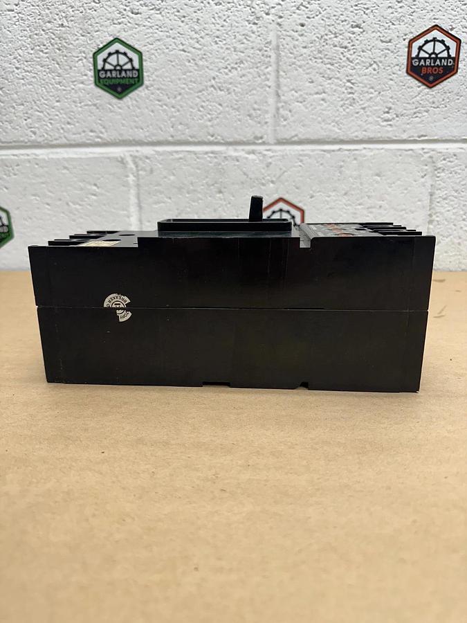 Used Westinghouse KB3250 Circuit Breaker