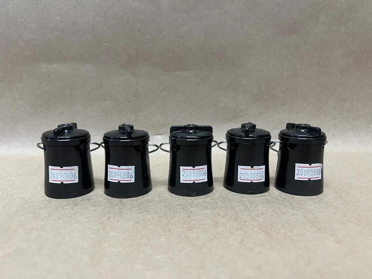 Used Pass & Seymour 43308 660W, 250V Temporary Lighting Lampholder - Lot of 5