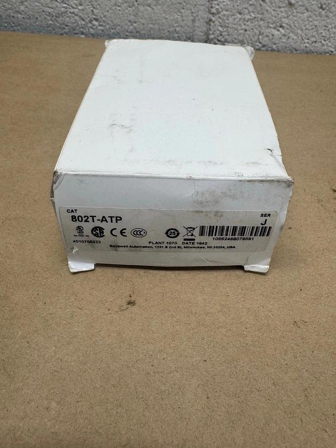 New - open box Allen Bradley 802T-ATP Oil Tight Limit Switch