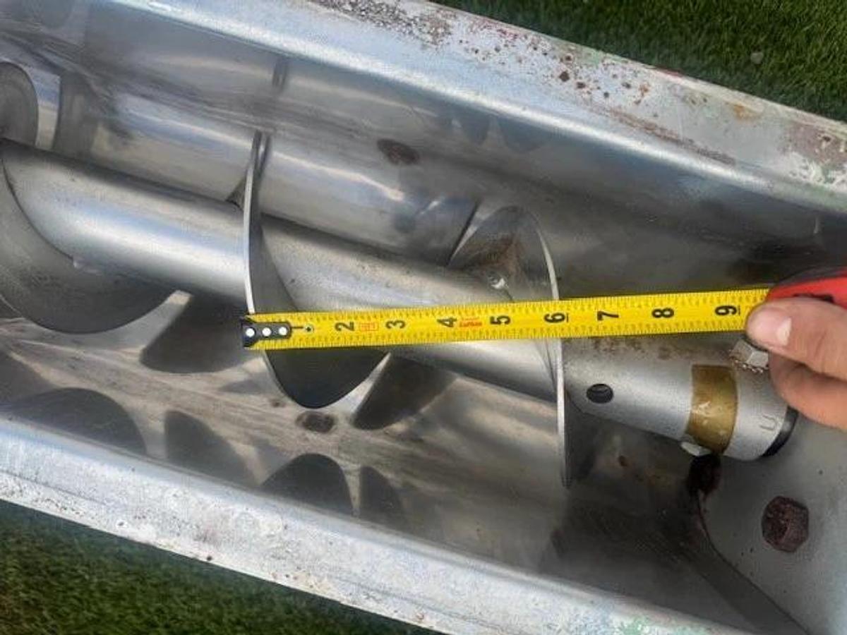 Used Painted Stainless Steel Auger 60” L, 6” Flights, 7” Trough, 6" Stick *TESTED*