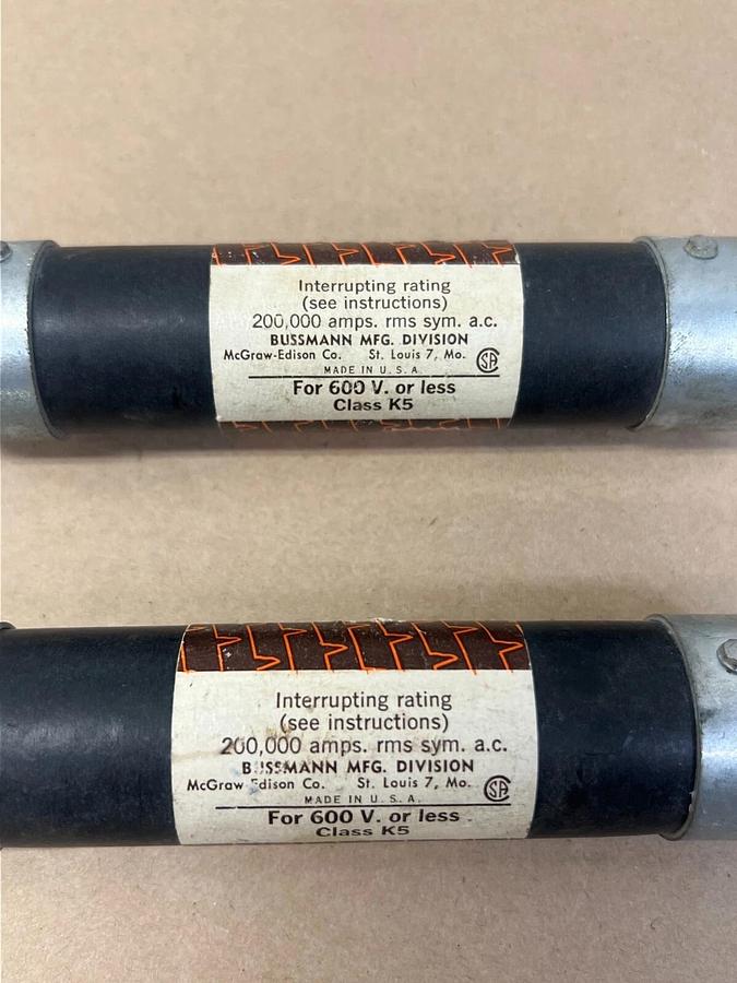 Used Bussmann LPS 100 Low-Peak Dual Element Fuse - Lot of 2