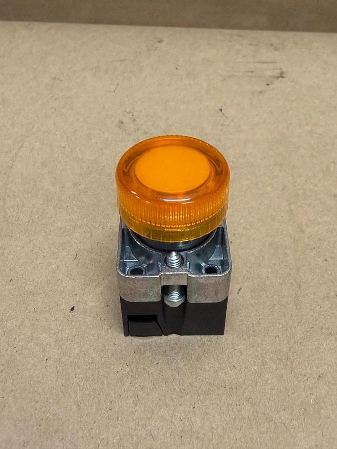 Used AutomationDirect GCX1233-24L Amber Indicator Light, ECX1050