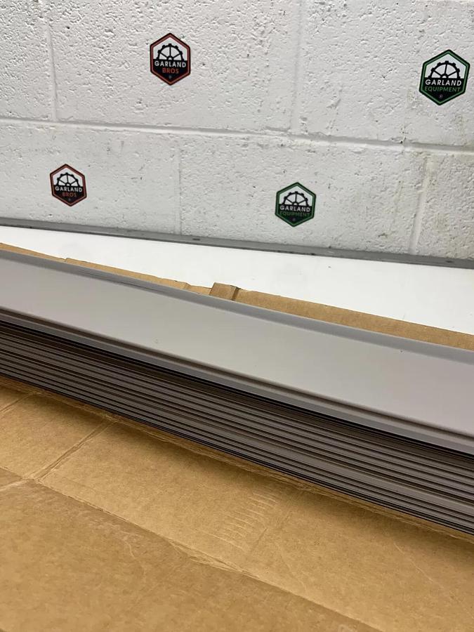 Used Roppe Corporation 40C73P175-017 Base 700 CB 1/8 P 4 Rubber Wall Base (15 pcs)