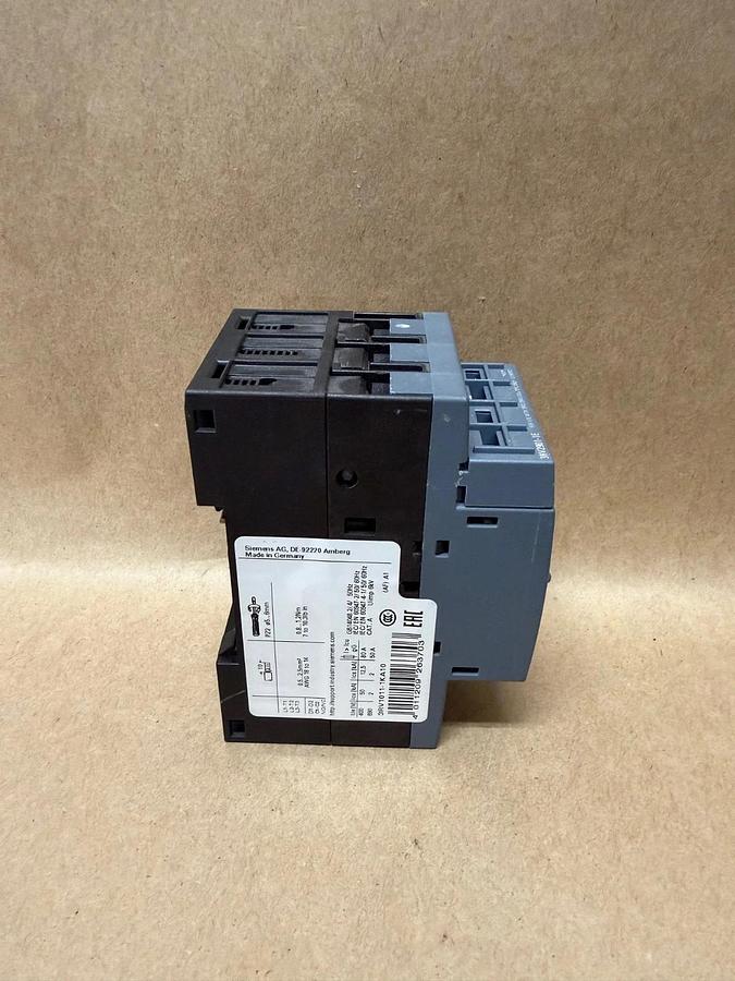 Used Siemens 3RV1011-1KA10 Circuit Breaker