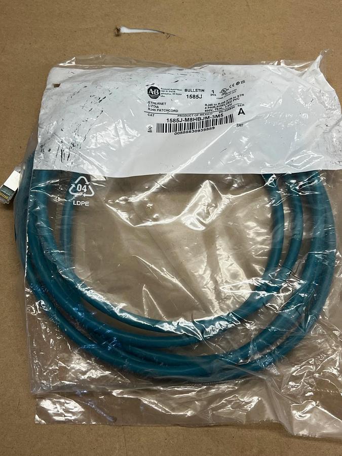 Used Allen Bradley 1585J-M8HBJM-3M5 Ser A Ethernet Media RJ45 Patchcord *NEW*