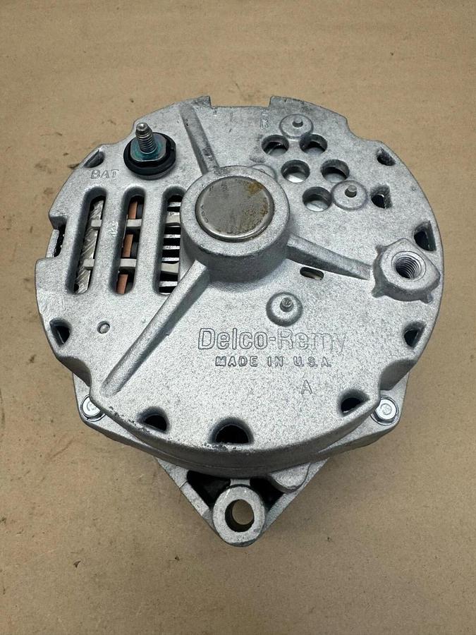 Used Delco-Remy FTI-7127 Alternator, 10 SI, 12 V