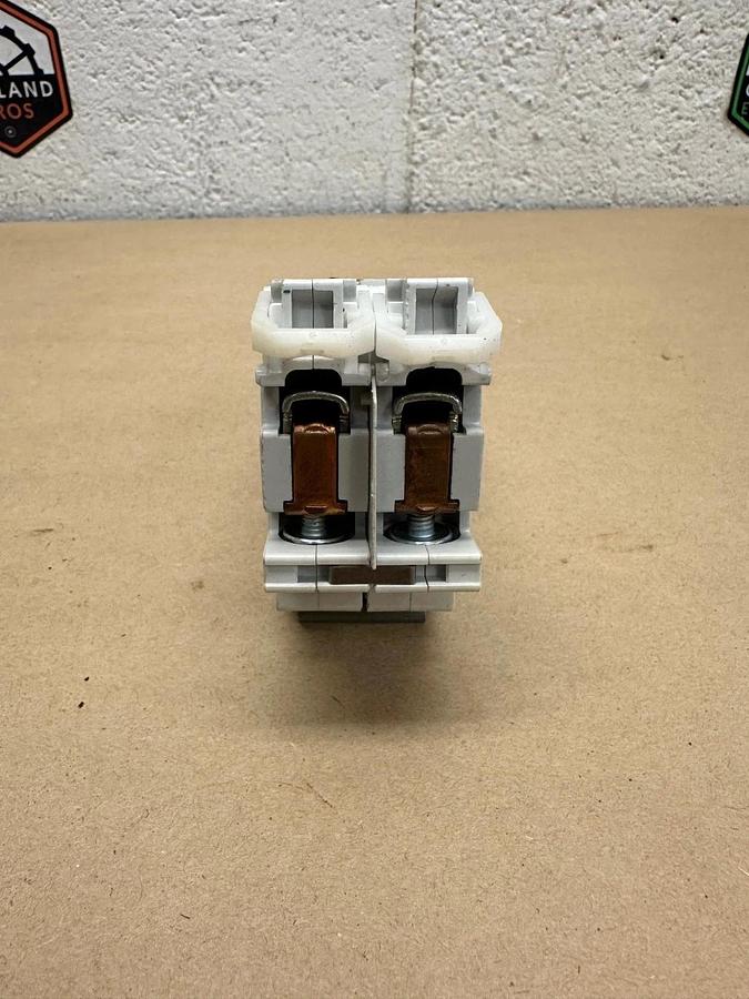 Used Cutler Hammer C10 Circuit Breaker 50/60Hz