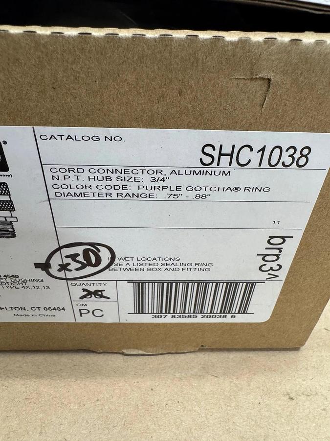 Used Hubbell SHC1038 3/4” Straight Cord Connector, Box of 30