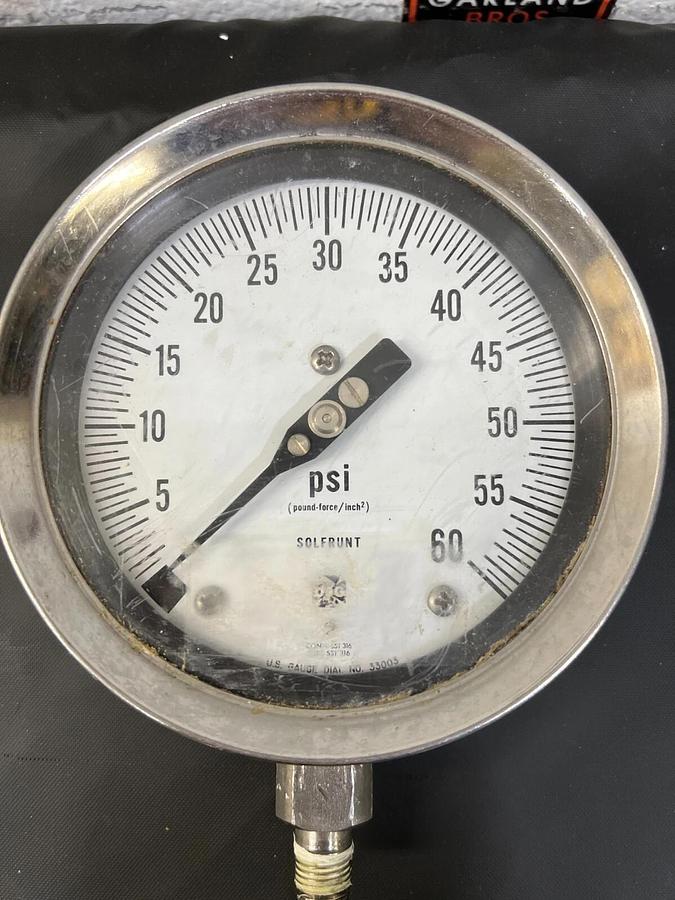 Used Solfrunt SST 316 Pressure Gauge PSI 60 dial # 33003