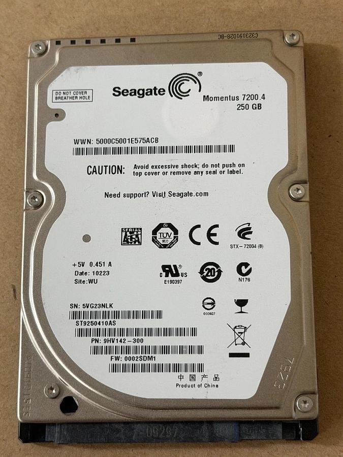 Used Seagate ST9250410AS Momentus 7200.4 - Lot of 2