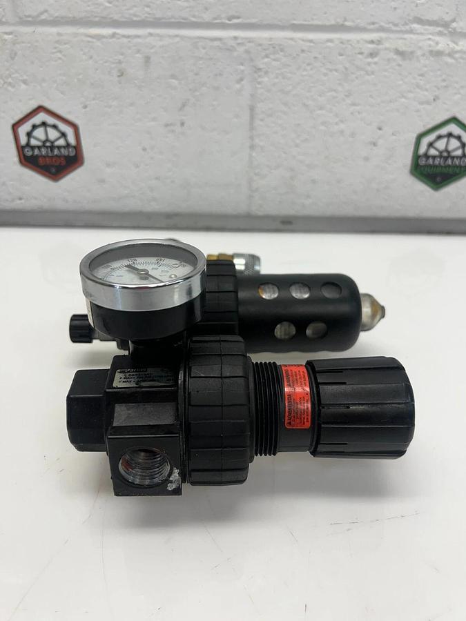 Used Parker 06L32BE w/ 06R313AC Mist Lubricator and Filter Assembly