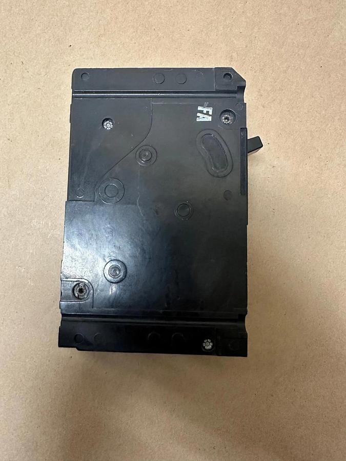 Used Gould I-T-E E42B020 20A 2 Pole Circuit Breaker