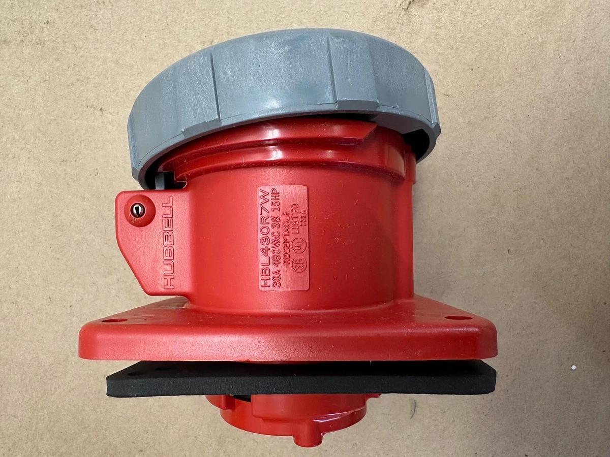 Used Hubbell HBL430R7W Pin and Sleeve Receptacle *NEW*