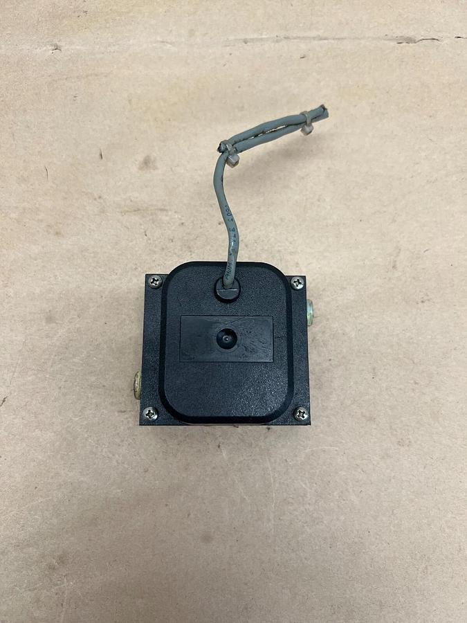 Used Proteus Industries 870572 Fluid Flow Switch