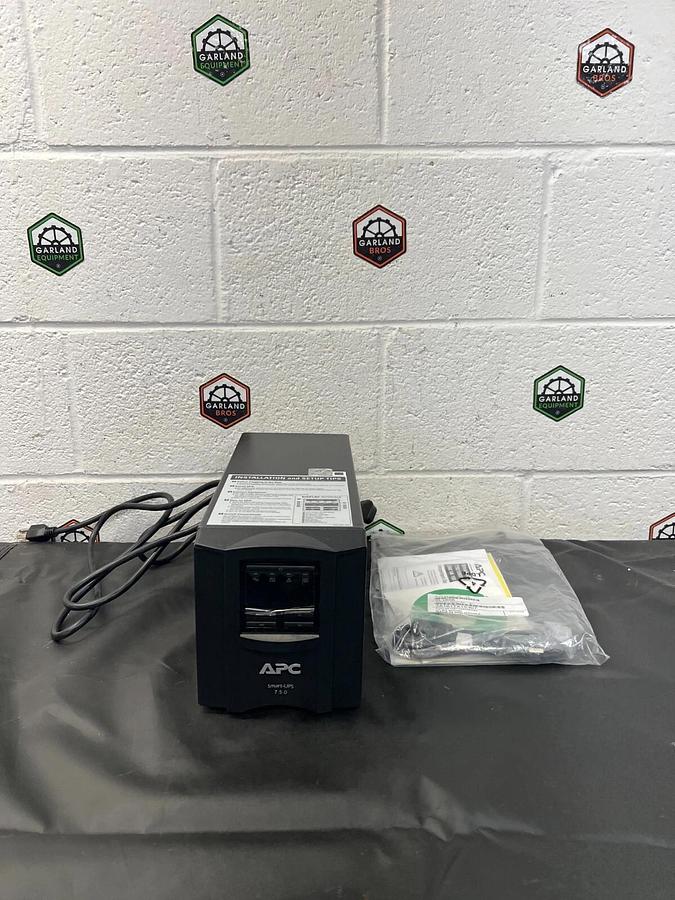 Used APC SMT750 Smart-UPS Power Battery Backup 750VA, 120V