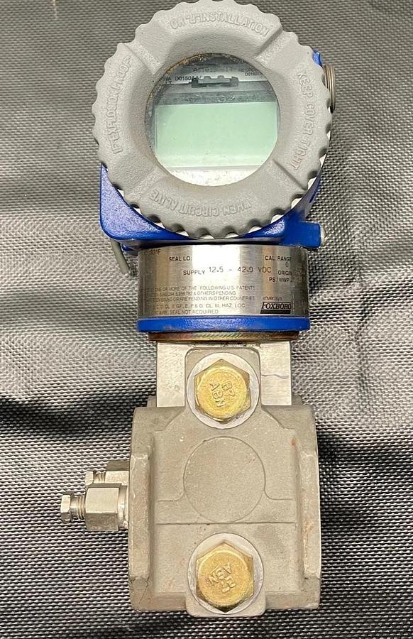Used Foxboro IDP10-A22B21F Pressure Transmitter Gauge, 12.5-42.0 VDC