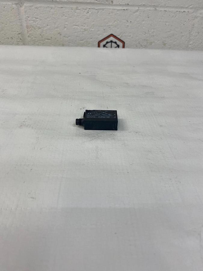 IFM Electronic OJ5038 Class 1 Laser Product