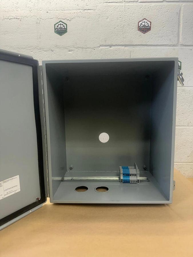 Used Hoffman A161410CH 16”x14”x10” Wall Mount Enclosure, Enclosure Type:12,13