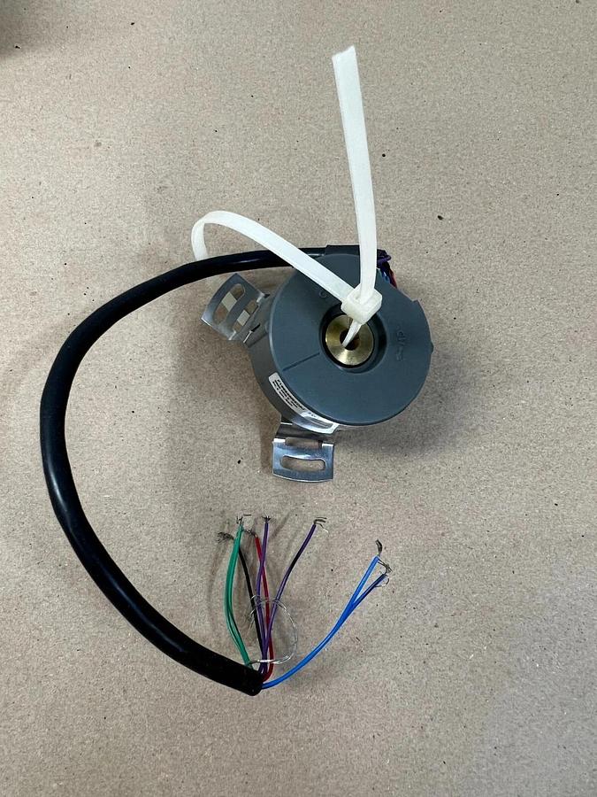 Used Dynapar F180500/05D4J Encoder