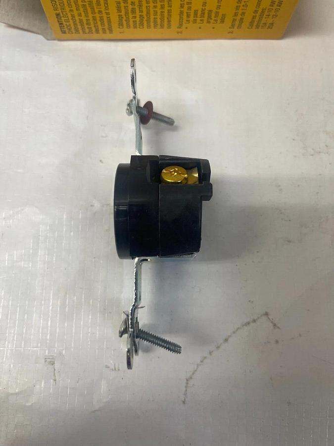 Hubbell HBL4710 Twist-Lock, 15 A, 125 V, Single Receptacle, 2 Pole