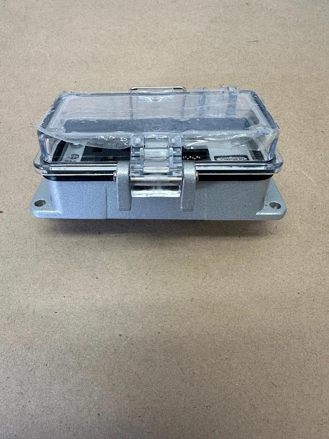 Used Hubbell P155E Ethernet CAT 5E, 15A/120VAC *NEW*