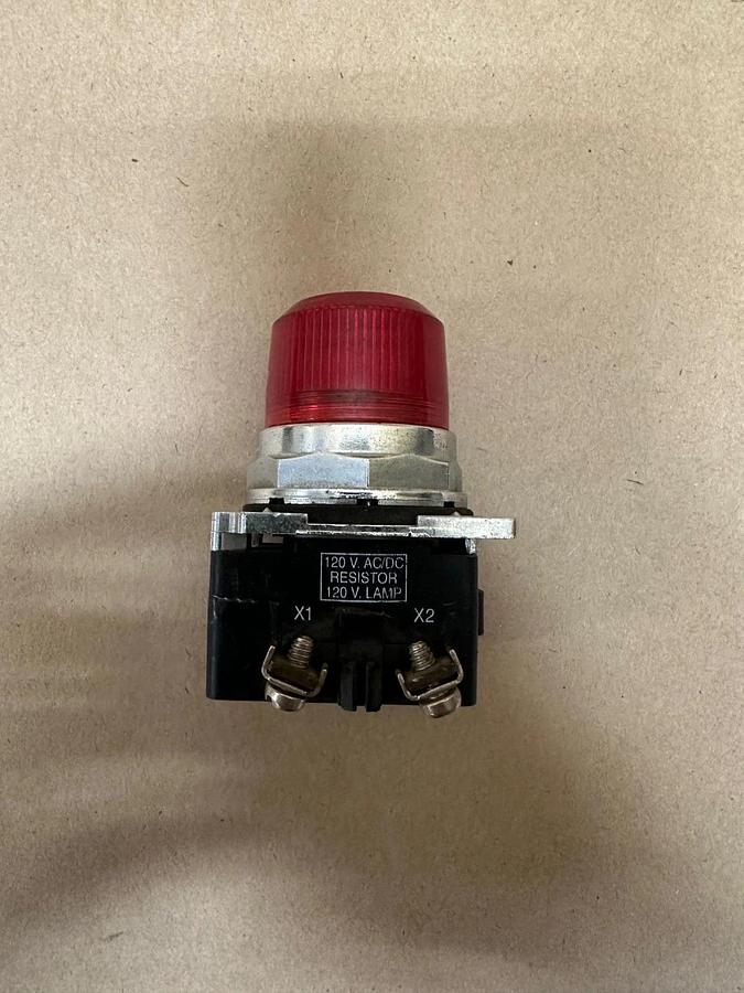 Used Cutler Hammer 10250T/91000T Red Pilot Light
