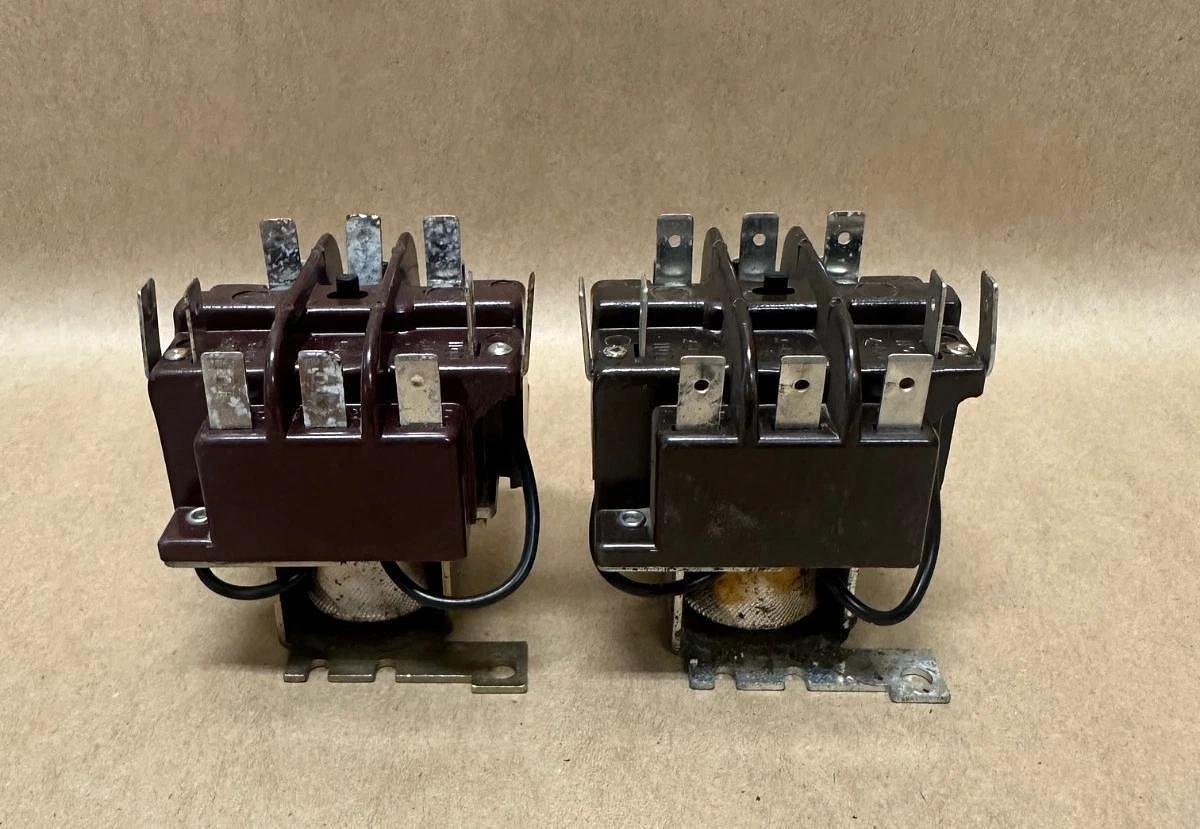 Used ESSEX 192-317777-77637 3 Pole Relay w/ 120V Coil - Lot of 2