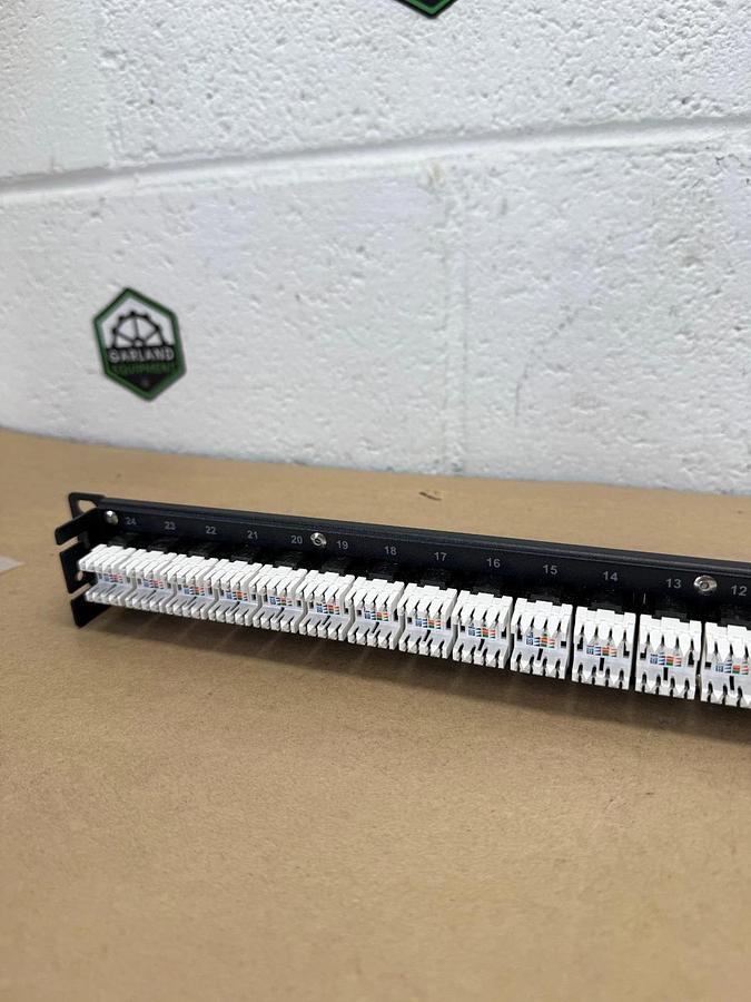 Used Belsen AX103253, 24 Port Patch Panel *NEW*