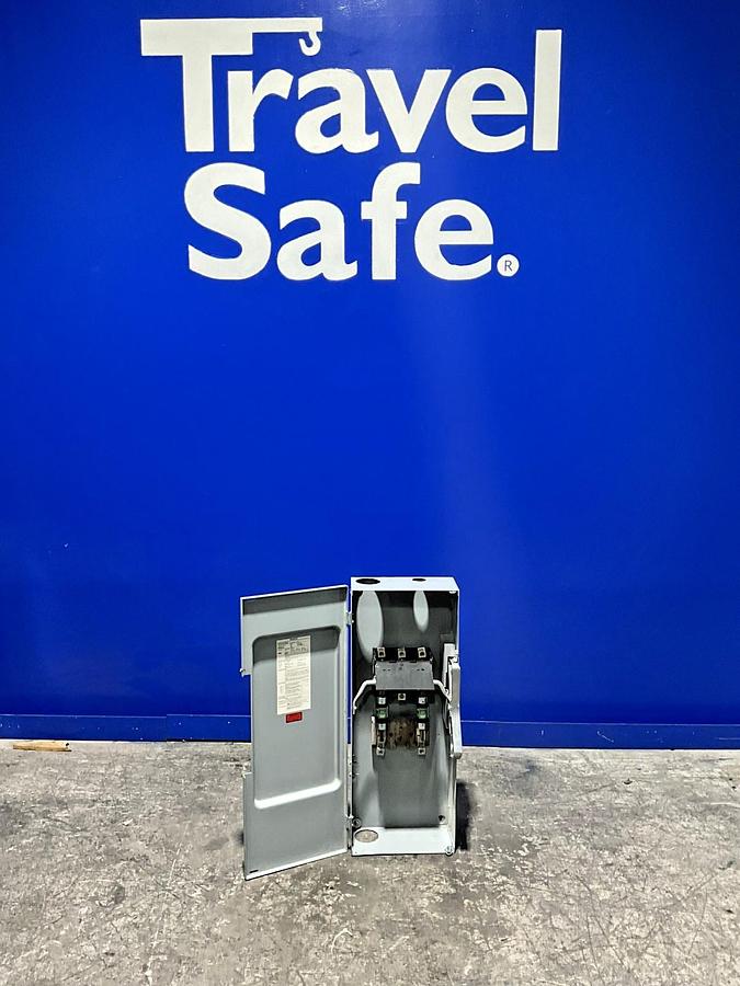 Used Siemens F351 Heavy Duty Enclosed Switch, Series A, 30 A, 600 VAC, 3-Ph