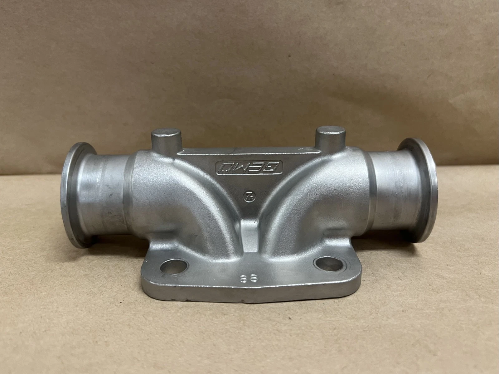 Used Gemu 316L 1-1/2" SS Multi-Port Block Valve Body