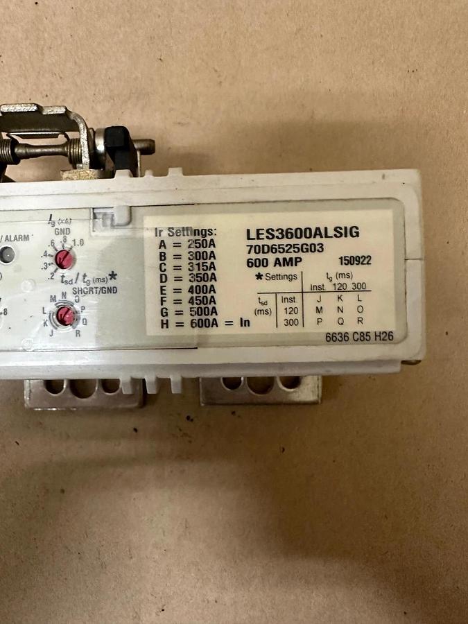 Used Eaton LES3600ALSI Ser C Electronic Trip Unit *NEW*