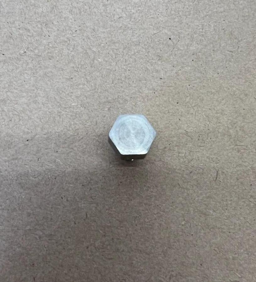 Used Swagelok M8 Plug 316 Stainless Steel Plug - Lot of 20