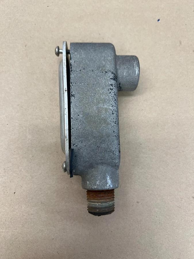 Used Crouse Hinds 190 LB19 1/2in. Conduit Body