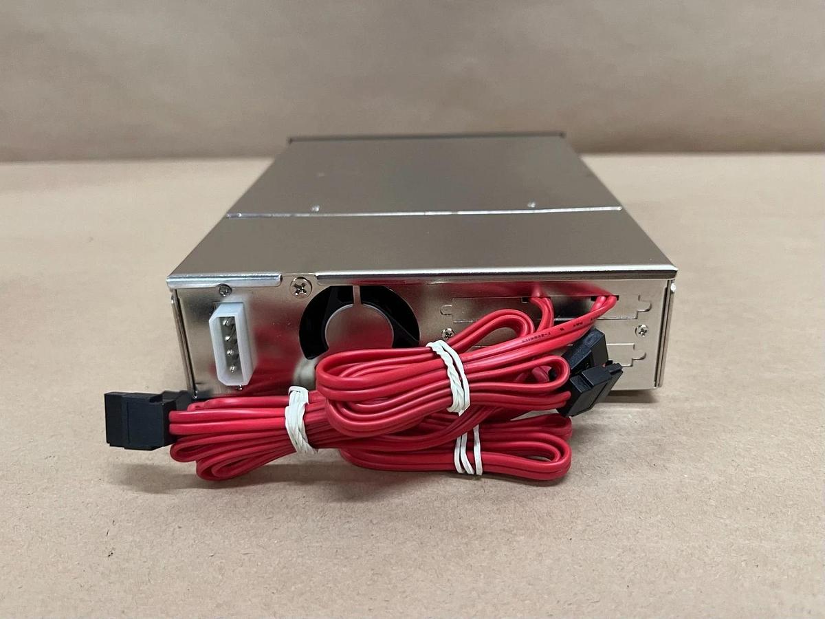 iStarUSA 4-Bay 2.5" SATA/SAS Hot-Swap Mobile Rack *NEW*