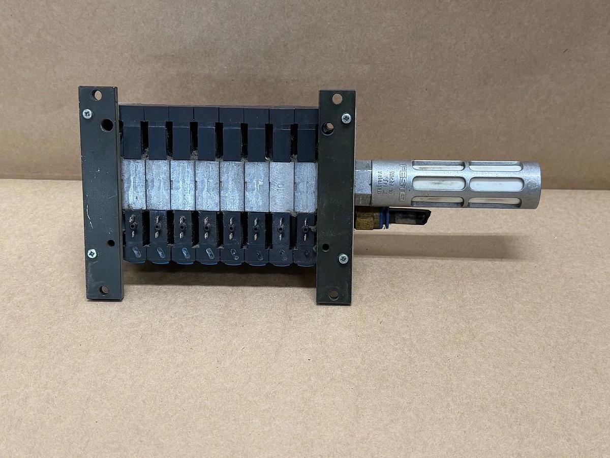 Used Festo CPV-14-VI Manifold Assembly w/ (8) 161-360 Solenoid Valves