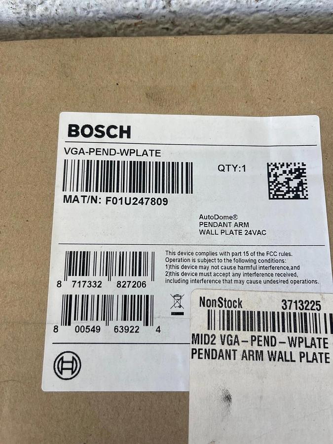 Bosch VGA-PEND-WPLATE Autodome Pendant Arm Wall Plate, 24 VAC