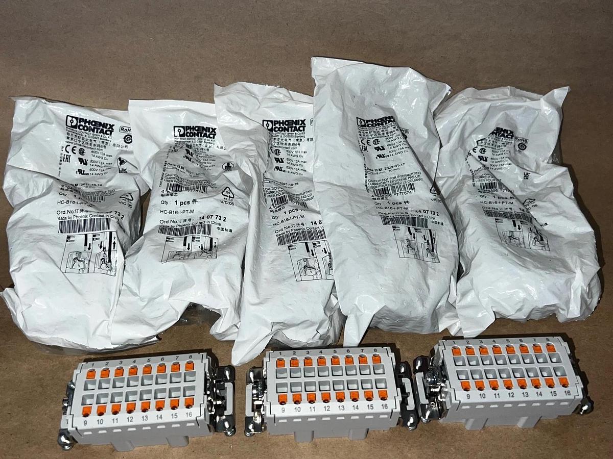 New - open box Phoenix Contact HC-B16-I-PT-M - Lot of 8