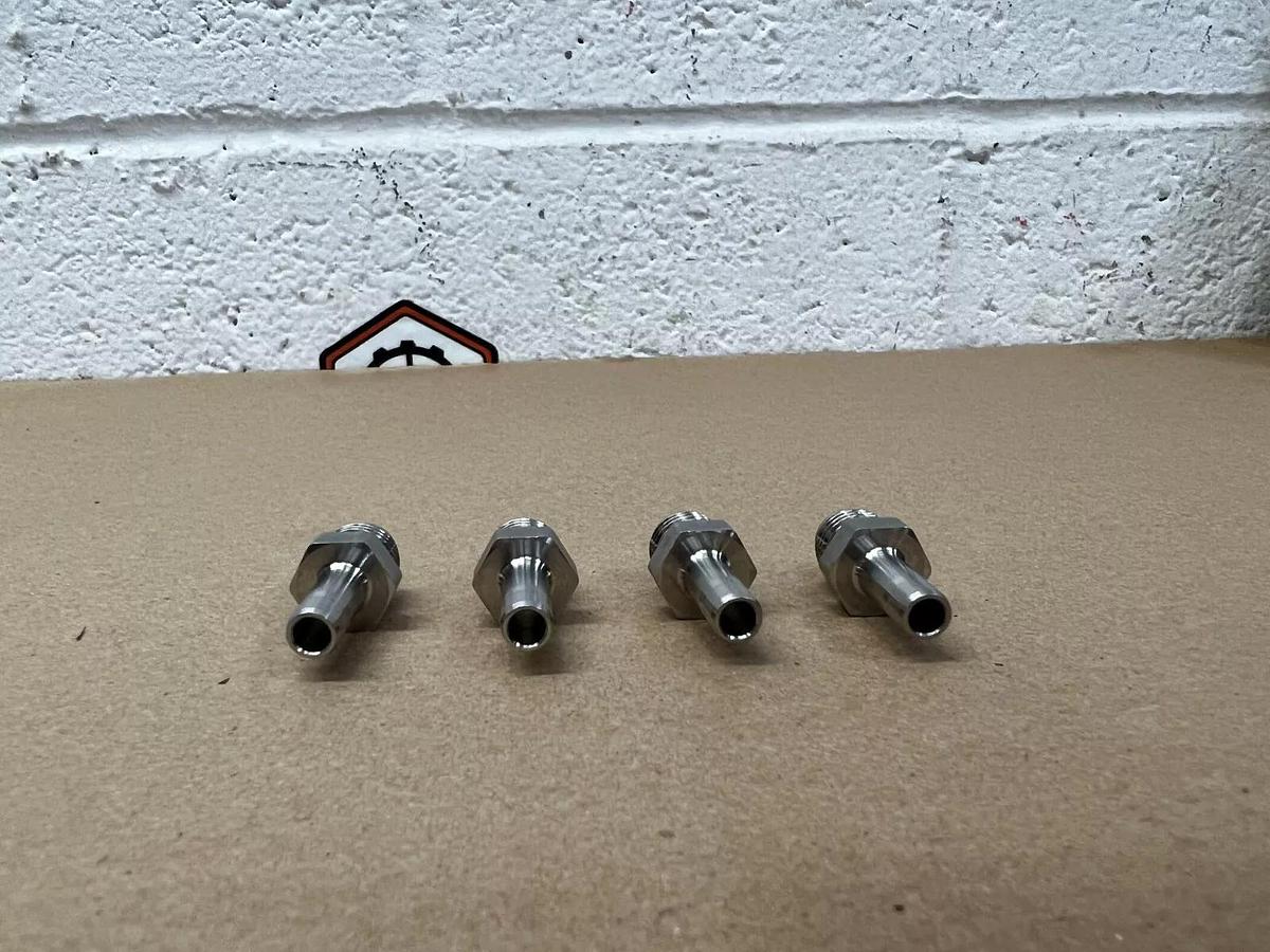Used Swagelok 316 WFY Stainless Steel Fittings - Lot of 4