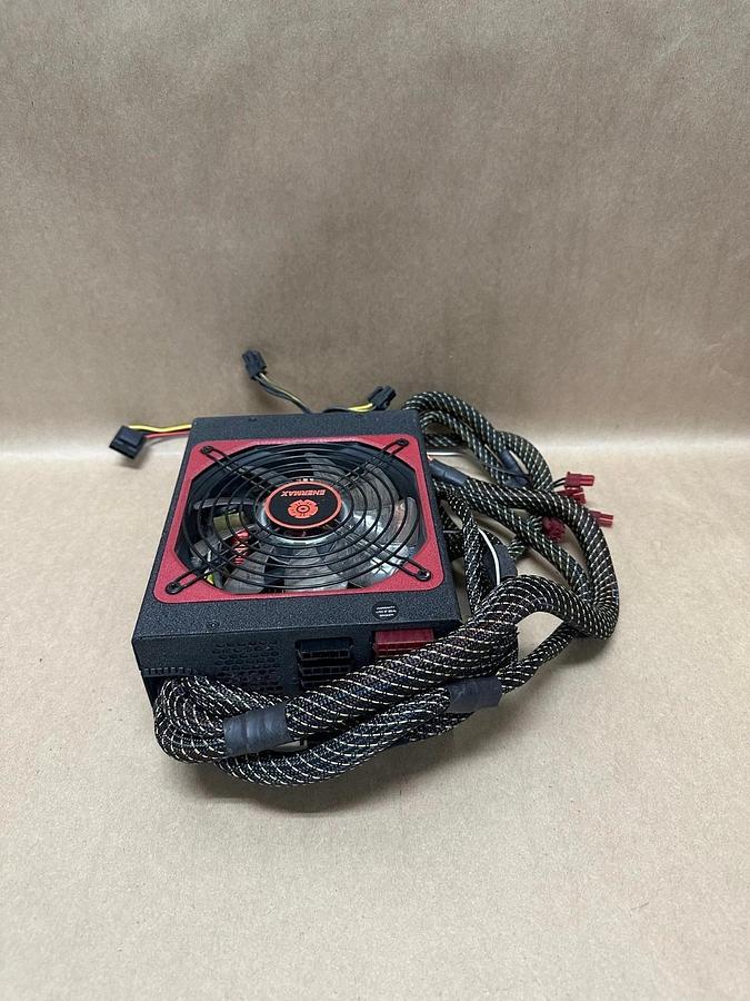 Used ENERMAX ERV1050EWT Revolution 85+ Power Supply