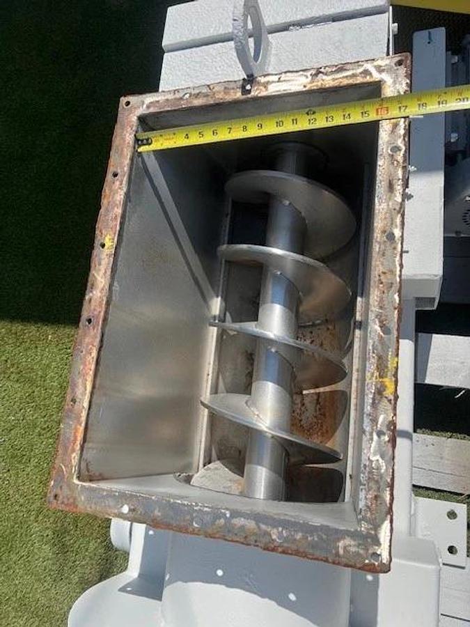 Used Sprout Waldren 22” x 64” Dual Drive Feeders/Conditioners 15Hp @ 1750RPM