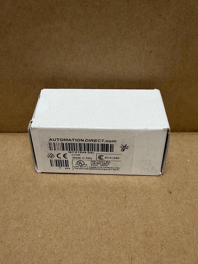 Used AutomationDirect GCX1244-24L 22mm, 2 Position Selector Switch, *FACTORY SEALED*