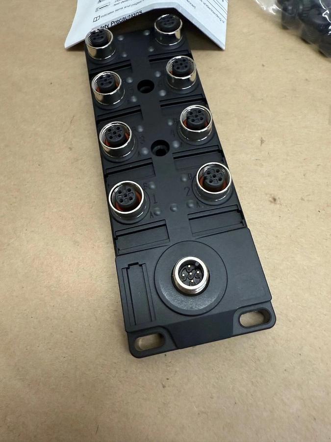 Used Keyence NQIL8P, I/O Module, Power Supply 20.4 to 28.8 VDC