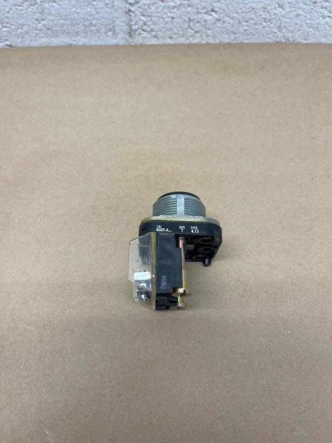 Used Allen-Bradley 800T-A2D1 Push Button, Series C, Black