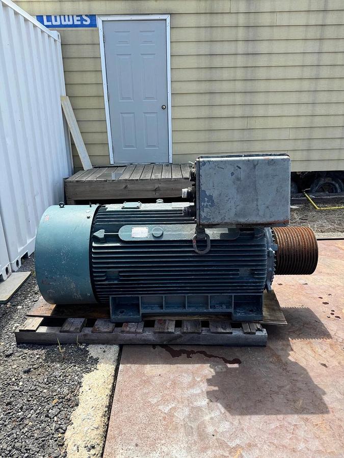 Used Schorch KA2355X-BX01Z-Z Electric Motor, 400 kw @ 1788 RPM, 705A, 460V, 3 Phase