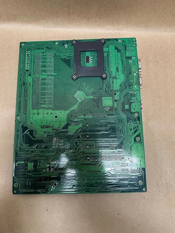 Used MB820F Motherboard, Missing Pieces