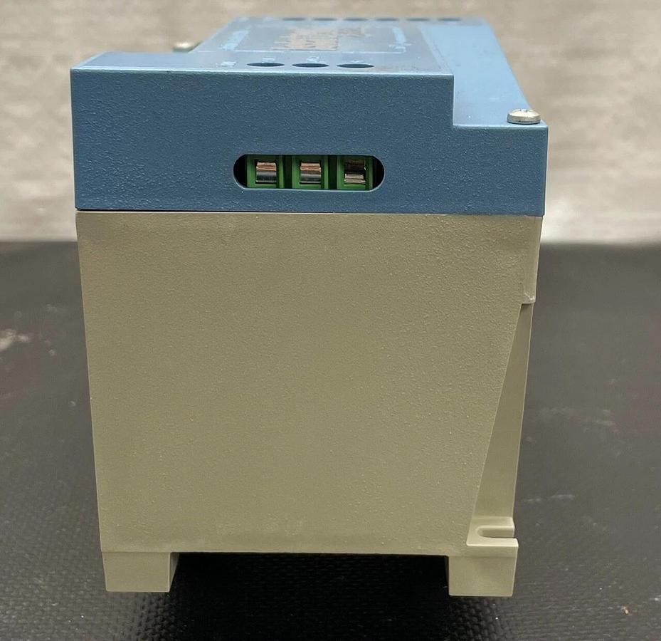 Used Islatrol Elite IE-105 Active Tracking Filter, 120 VAC,47-63 Hz, 5A