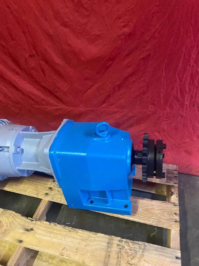 Used Nord SK52 N250TC Gear Reducer w/ Baldor Reliance Motor 20HP, 1760 RPM