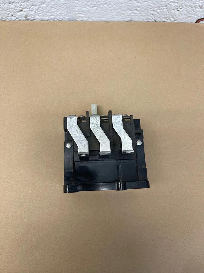 Used Westinghouse AA13A Model J Thermal Overload Relay Ambient Compensated